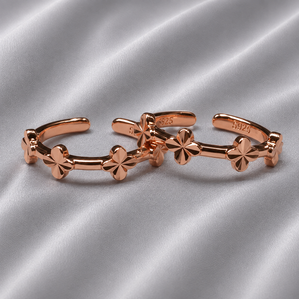 four petal toe jewelry