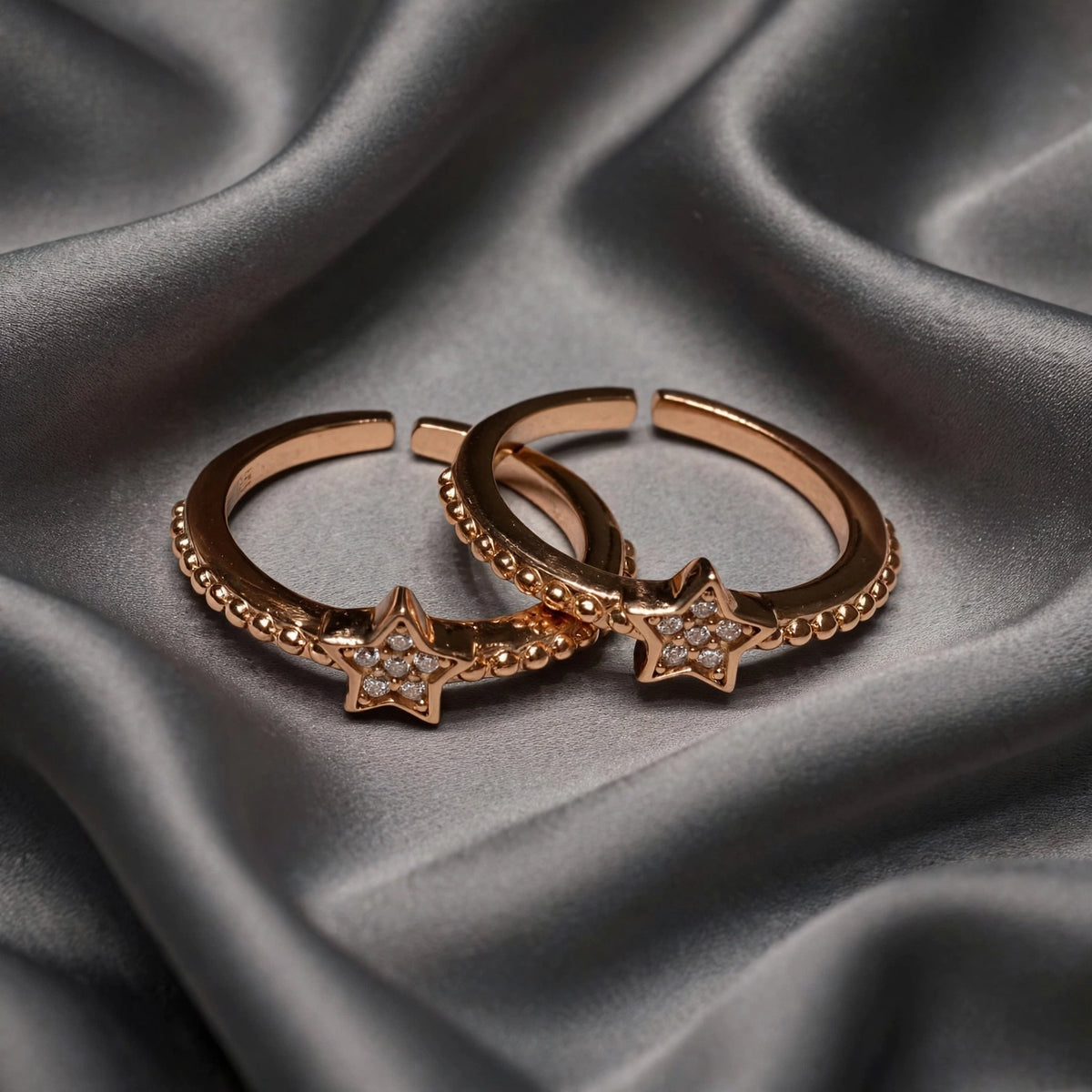 detailed beaded toe ring