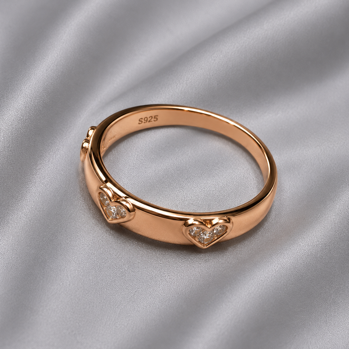 heart detail jewelry ring