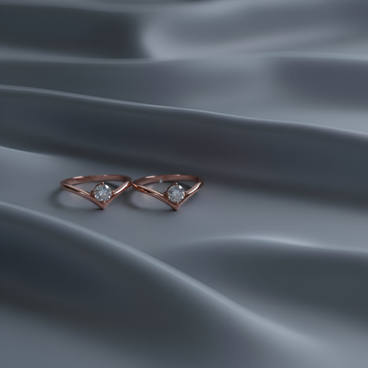 Rose Gold V-Shaped Solitaire Toe-Rings