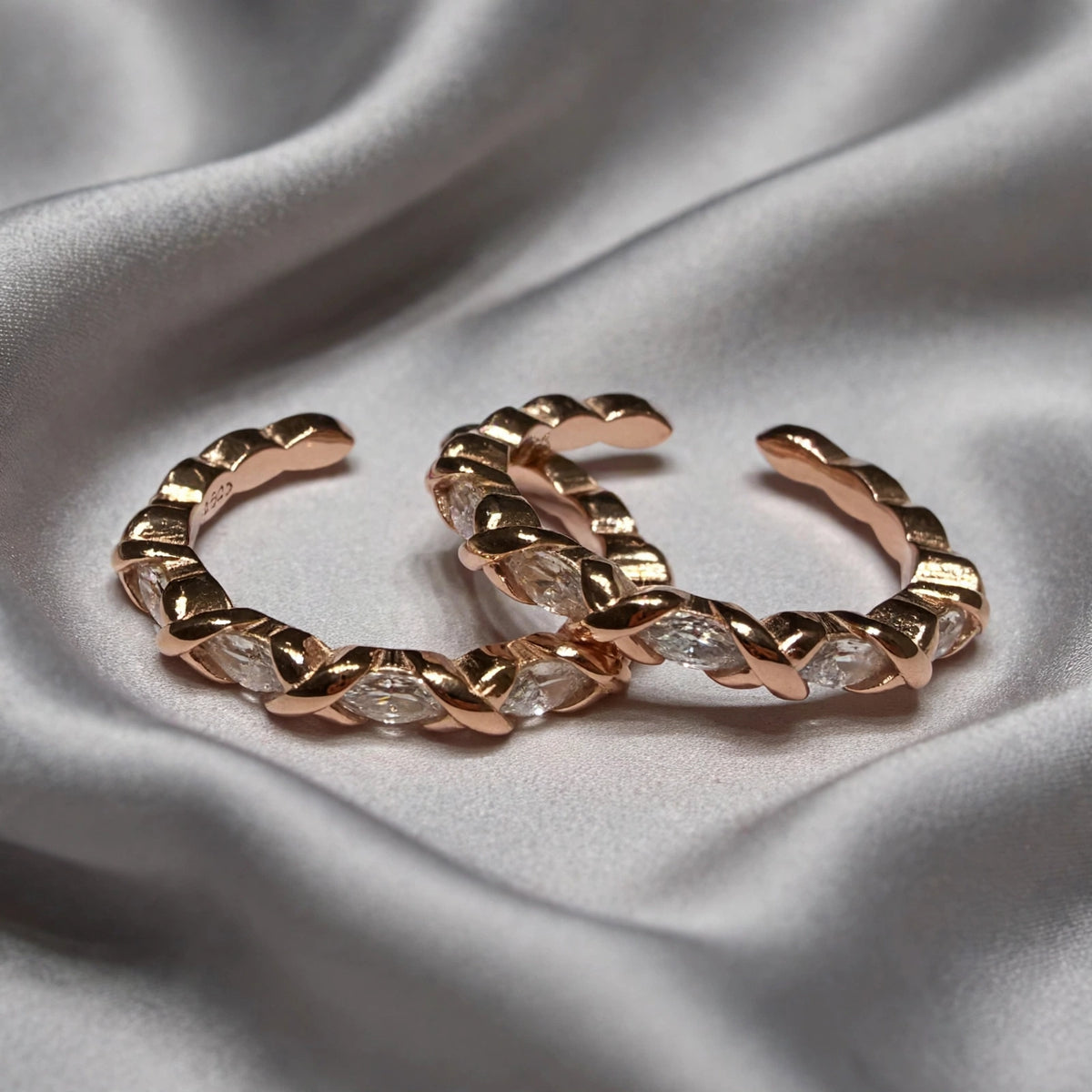 silver pair detail