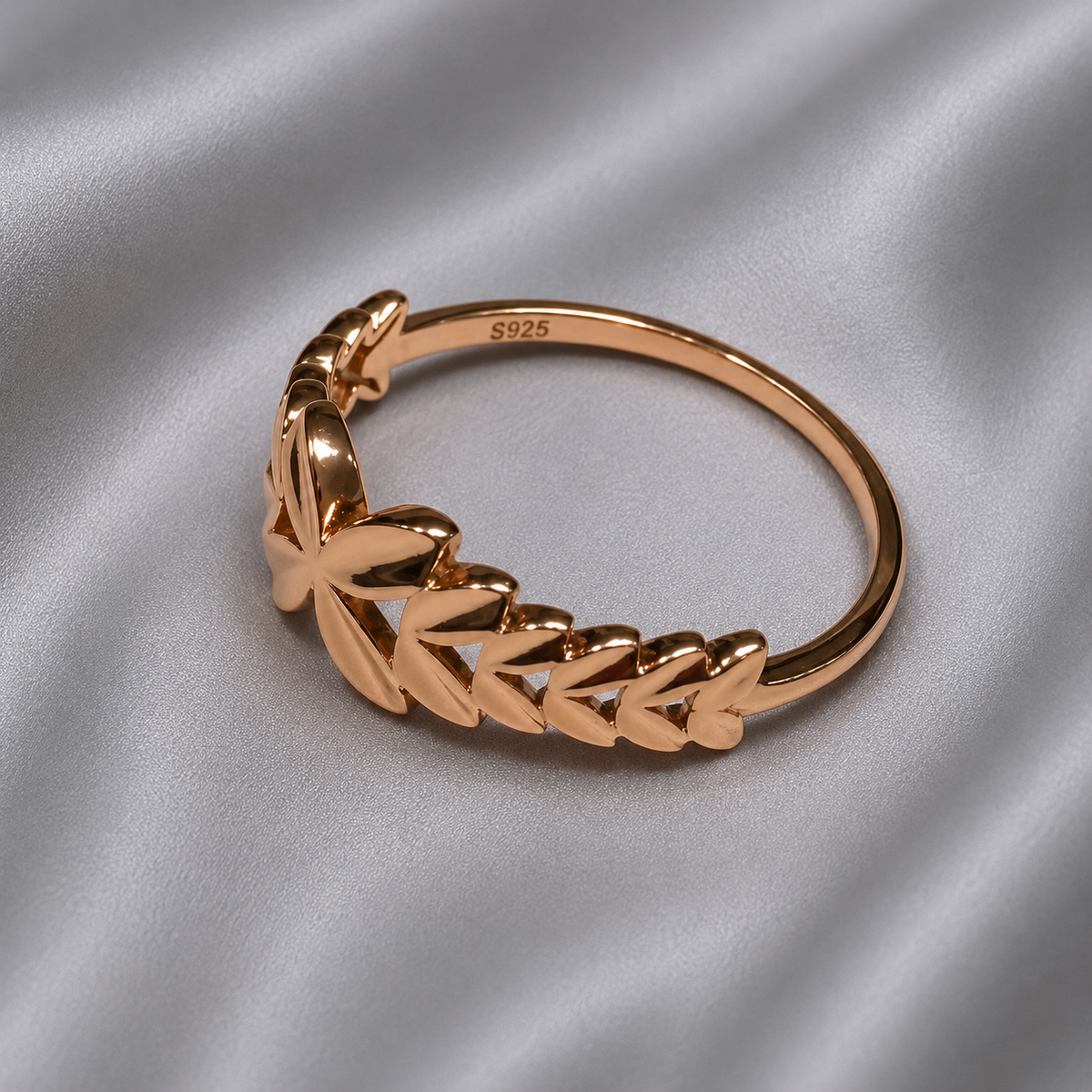 curved motif jewellery