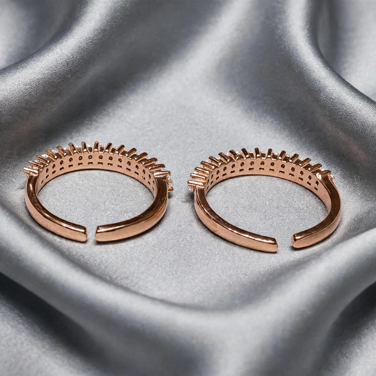 graceful curved jewellery