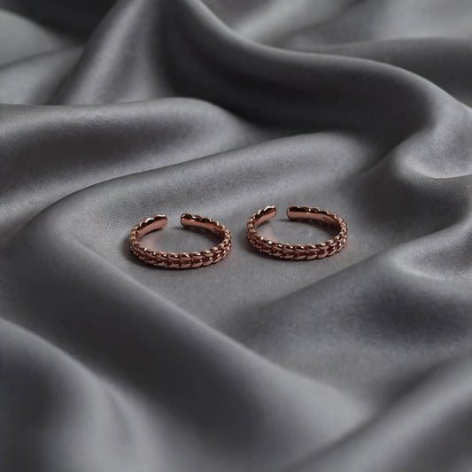 rose gold toe ring