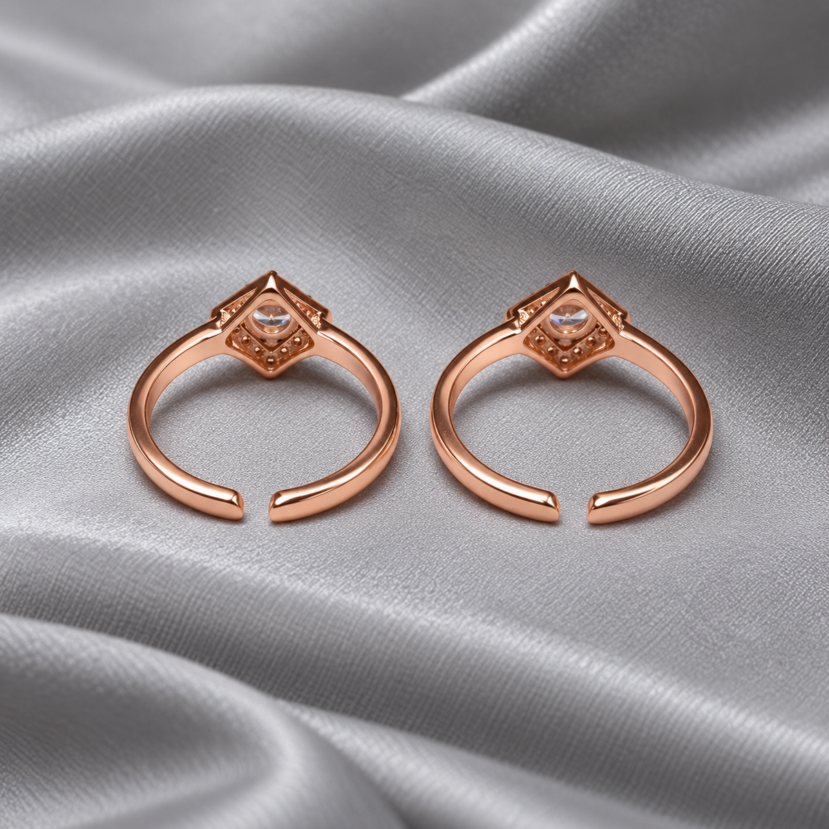 square design toe ring
