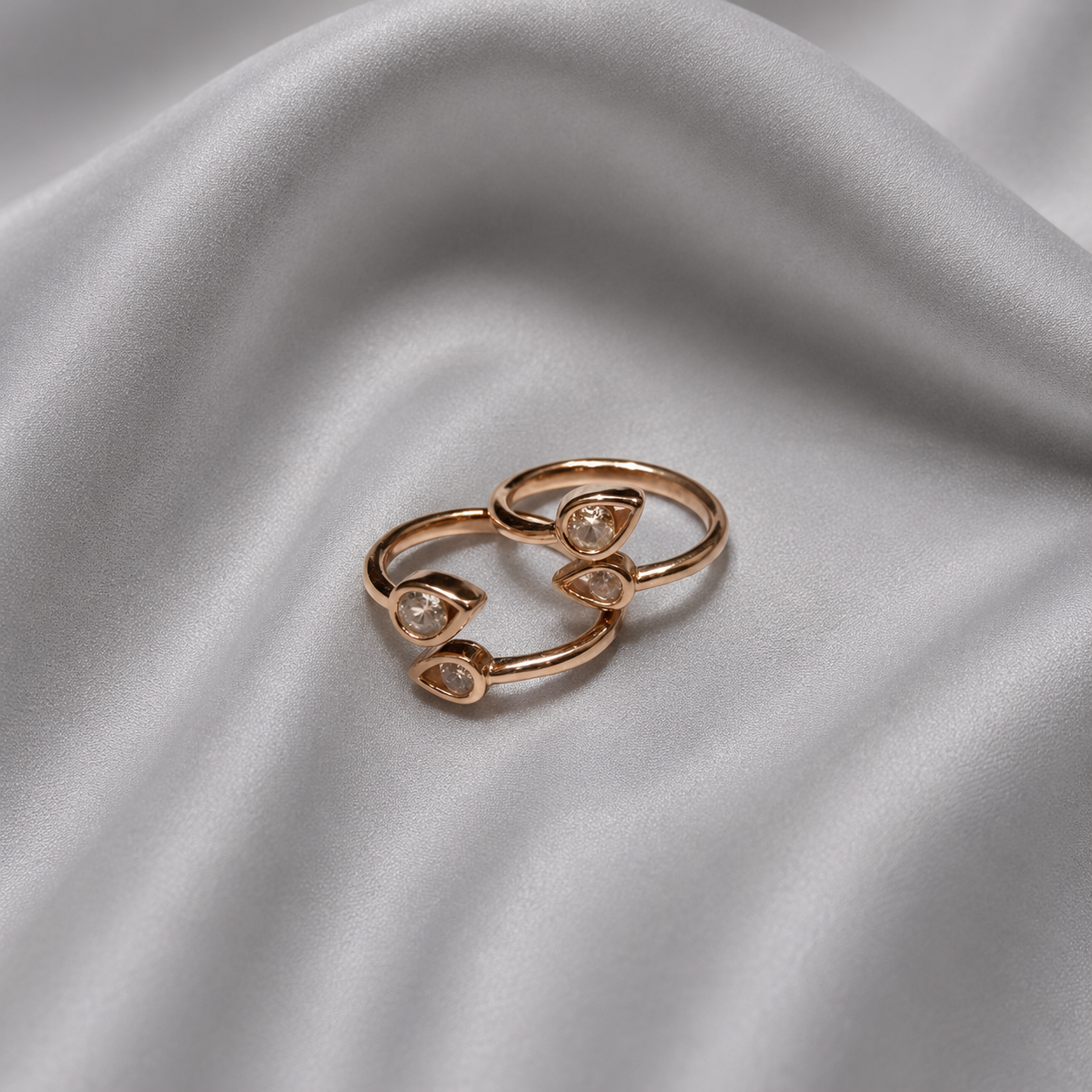 minimalist stone toe ring pair