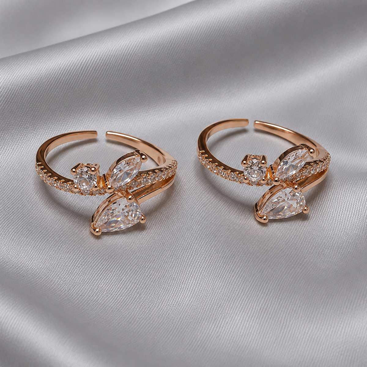 delicate toe jewellery
