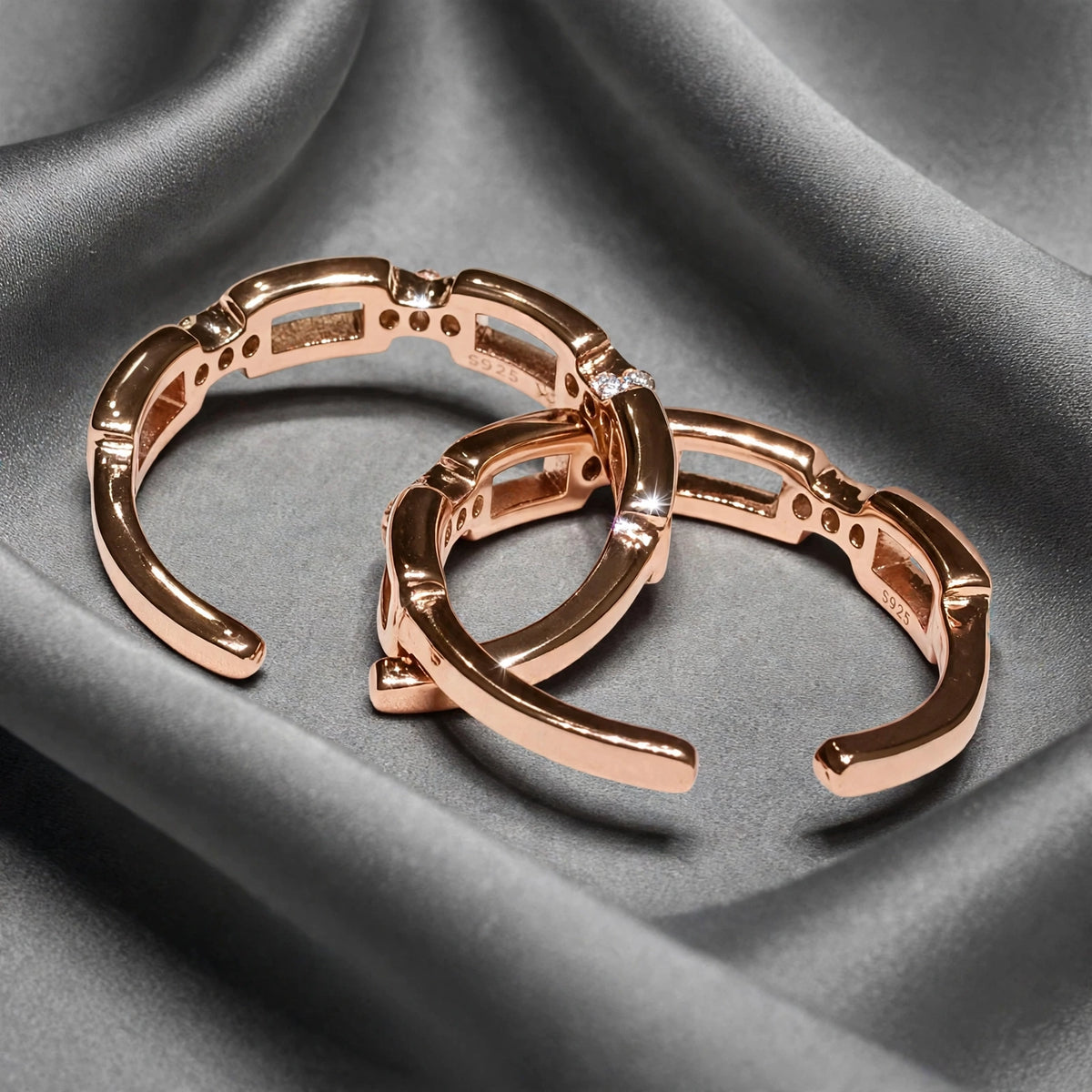 stone detail toe ring