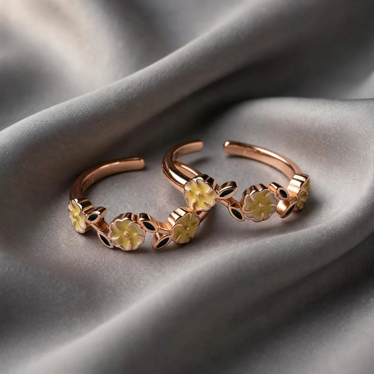 leaf pattern jewelry