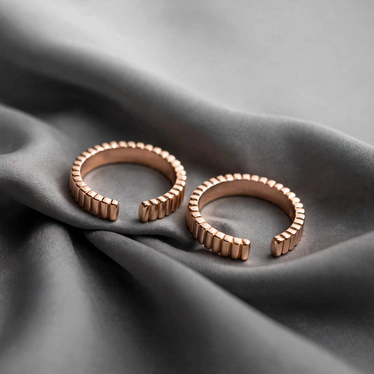 textured open ring