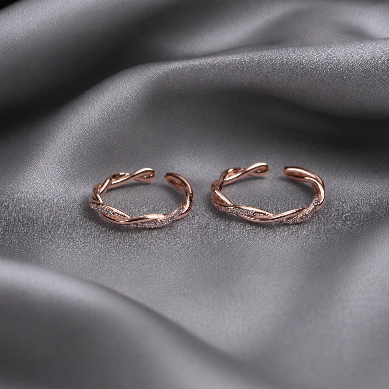 rose gold twisted toe ring