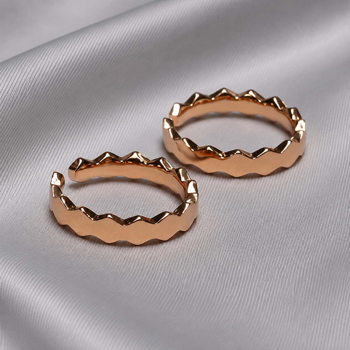 smooth curved band