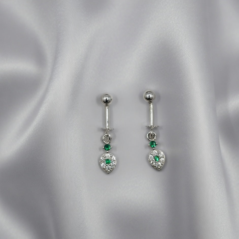Elegant Green Teardrop Sparkle Earrings